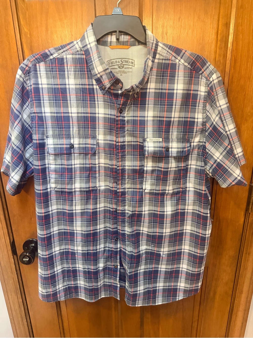 Field & Stream Navy, White & Red Plaid Short-Sleeve Button-Down Shirt